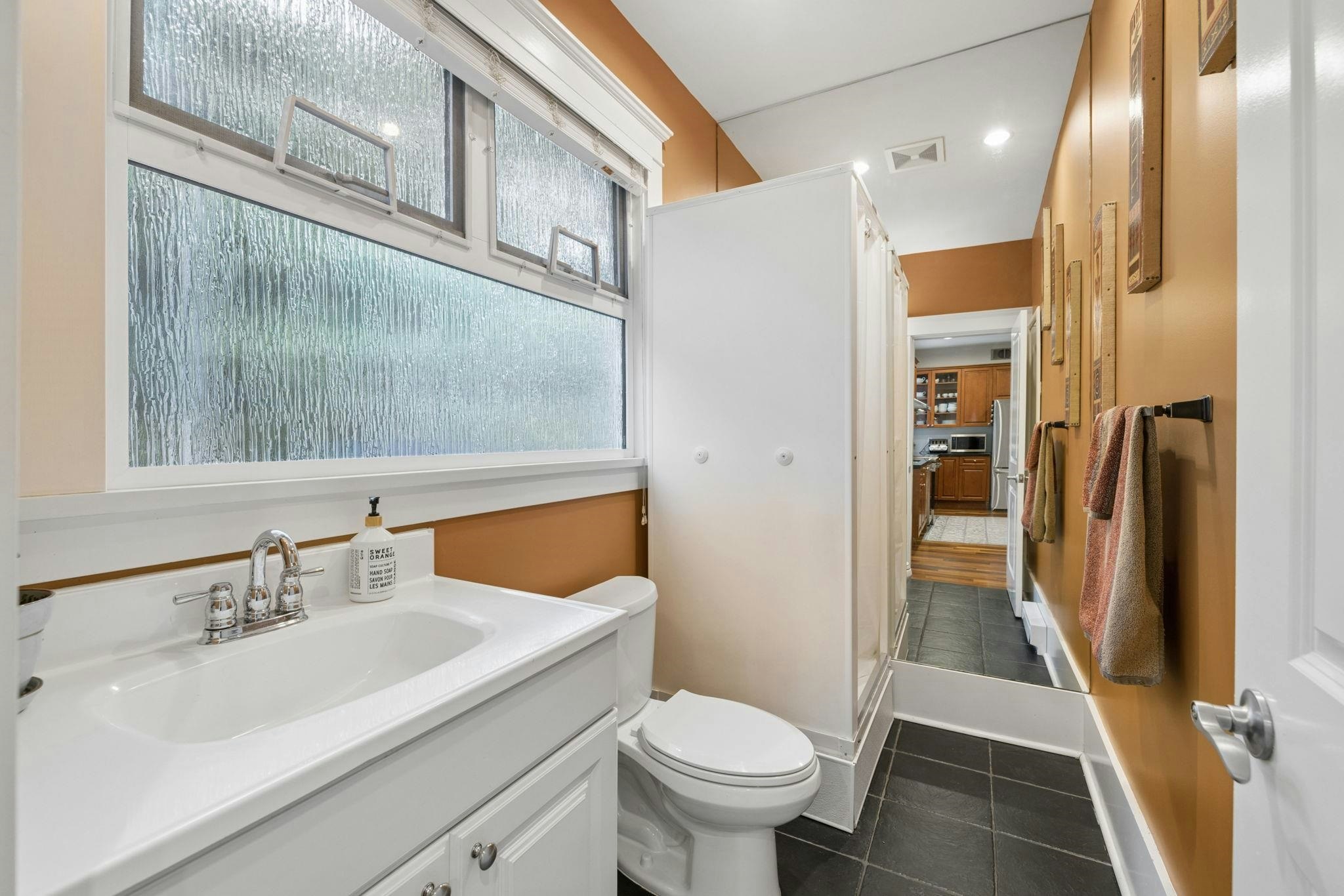 971 Nicola Street, Vancouver, BC, V6G 2C7 - 25