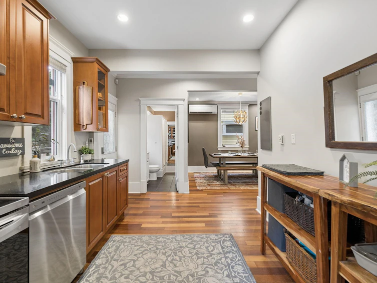 971 Nicola Street, Vancouver, BC, V6G 2C7 - 10