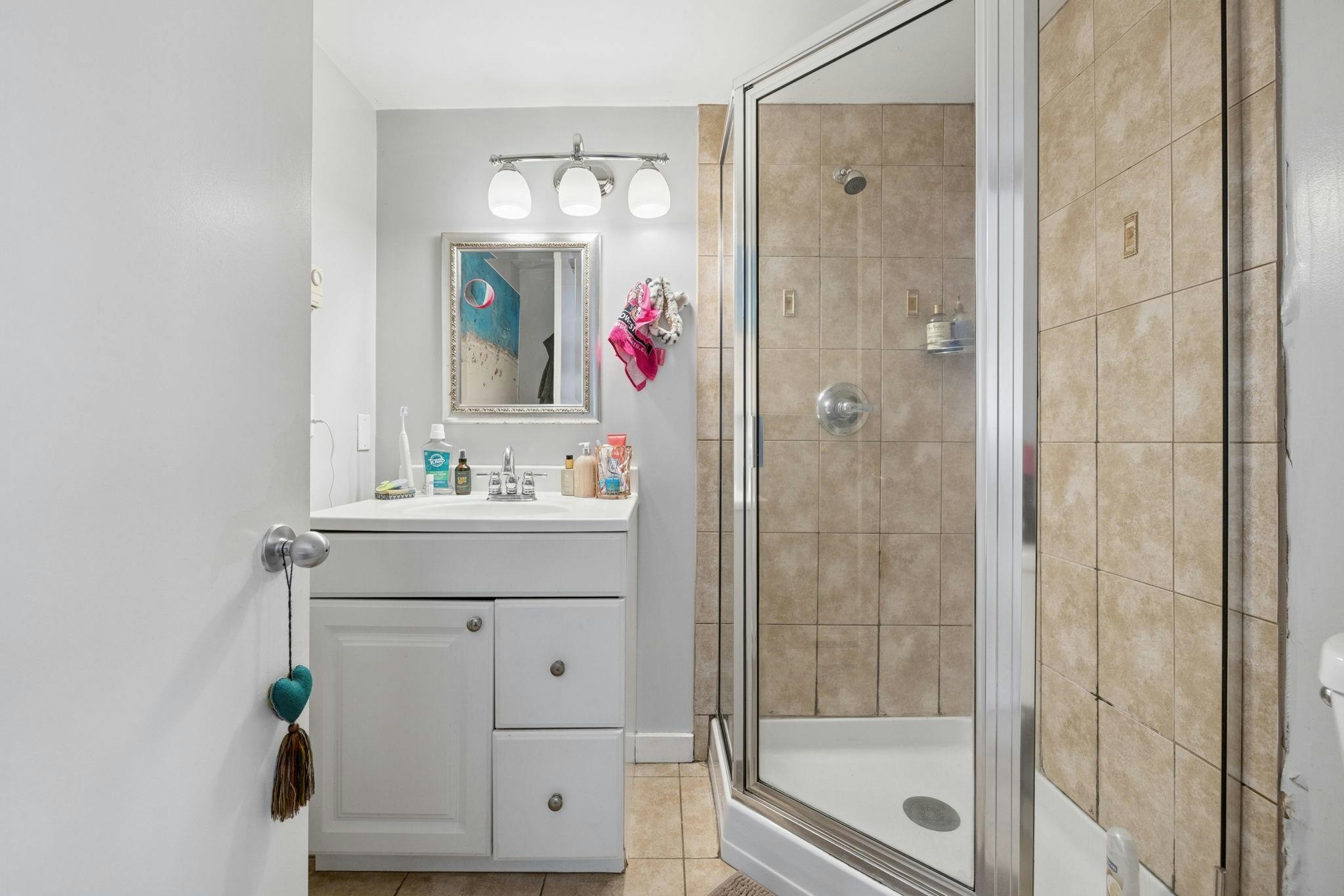 971 Nicola Street, Vancouver, BC, V6G 2C7 - 32