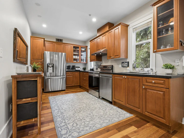 971 Nicola Street, Vancouver, BC, V6G 2C7 - 8