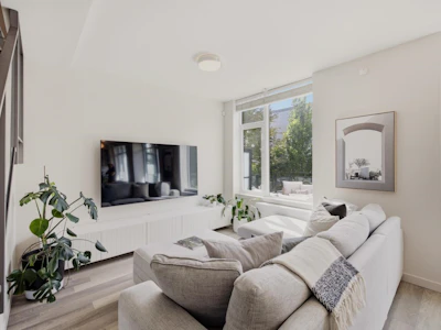 1018 Auckland Street - 3