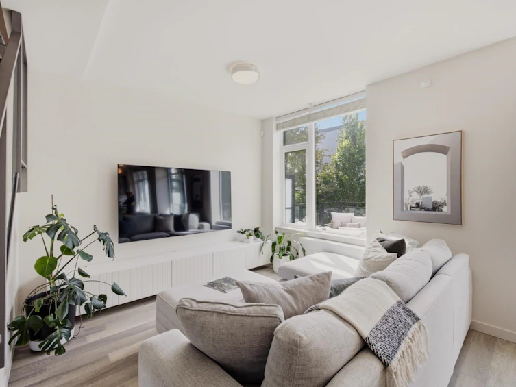 1018 Auckland Street, New Westminster, BC, V3M 0M3 - 3