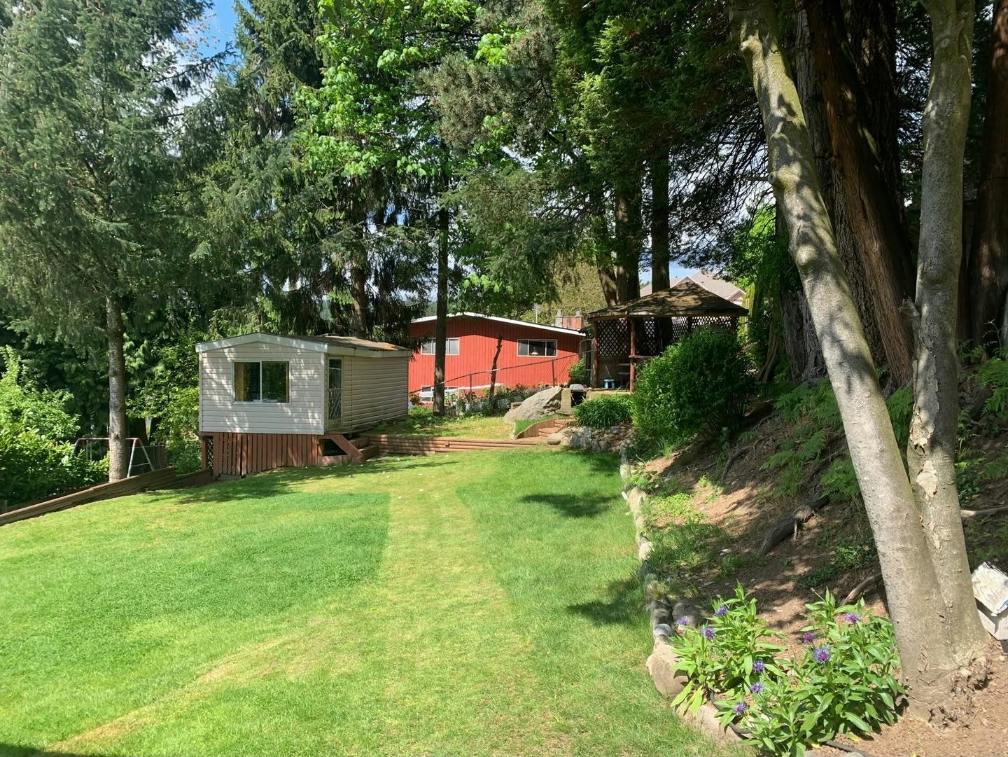 1975 1975 Wiltshire Avenue, Coquitlam, BC, V3K 1L8 - 12