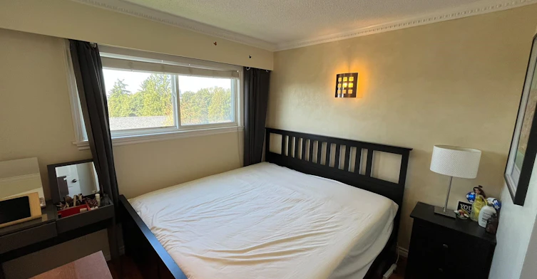 1975 1975 Wiltshire Avenue, Coquitlam, BC, V3K 1L8 - 4