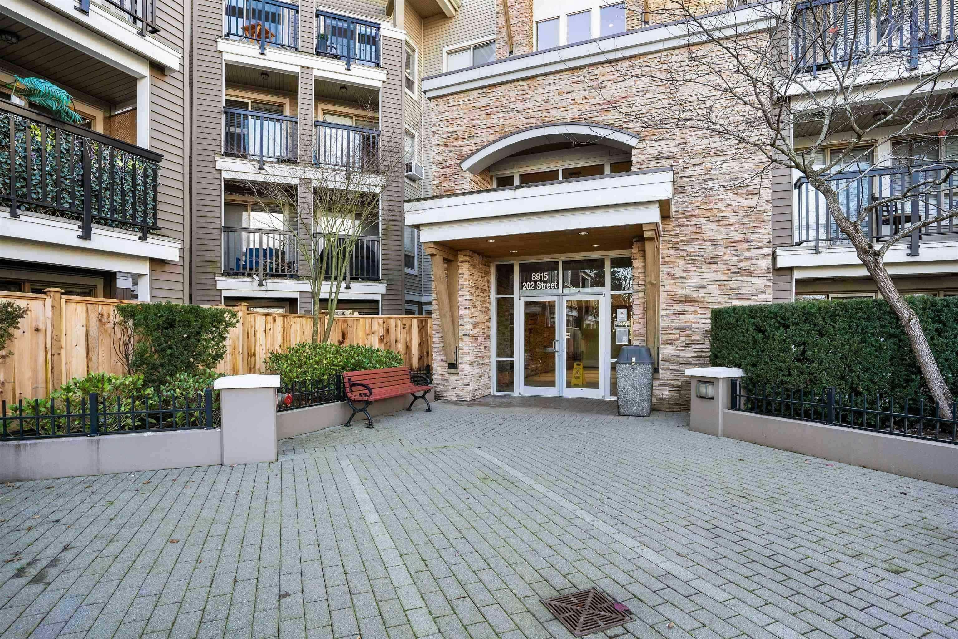 203-8915 202 Street, Langley, BC, V1M 0B5