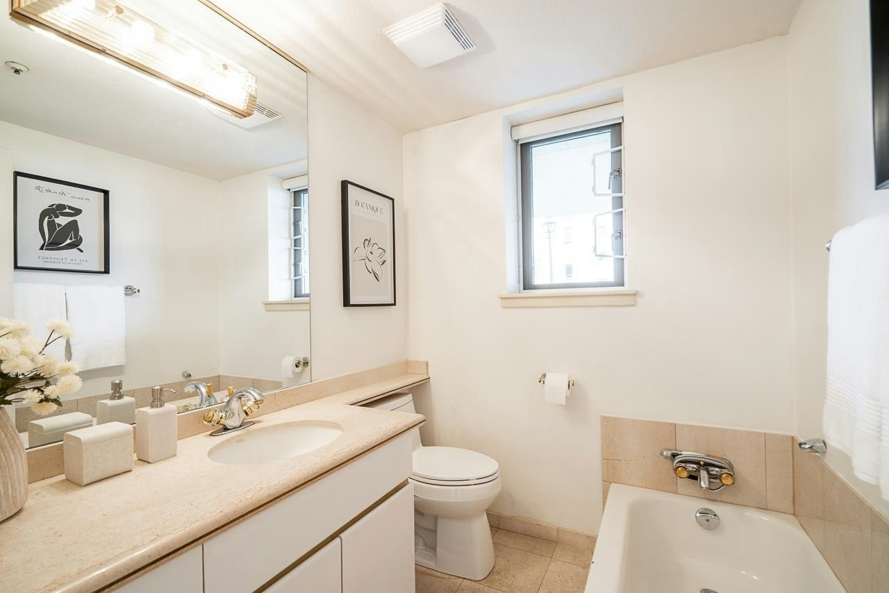 1-2243 Bellevue Avenue, West Vancouver, BC, V7V 1C5 - 27