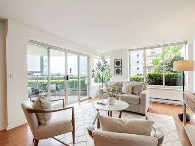 1-2243 Bellevue Avenue - 5