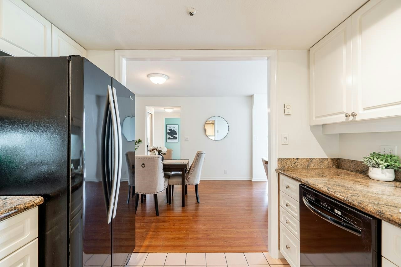 1-2243 Bellevue Avenue, West Vancouver, BC, V7V 1C5 - 23