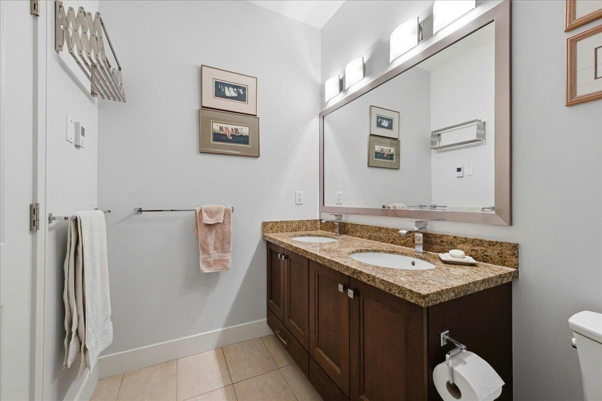 24-897 Premier Street, North Vancouver, BC, V7J 2G7 - 11