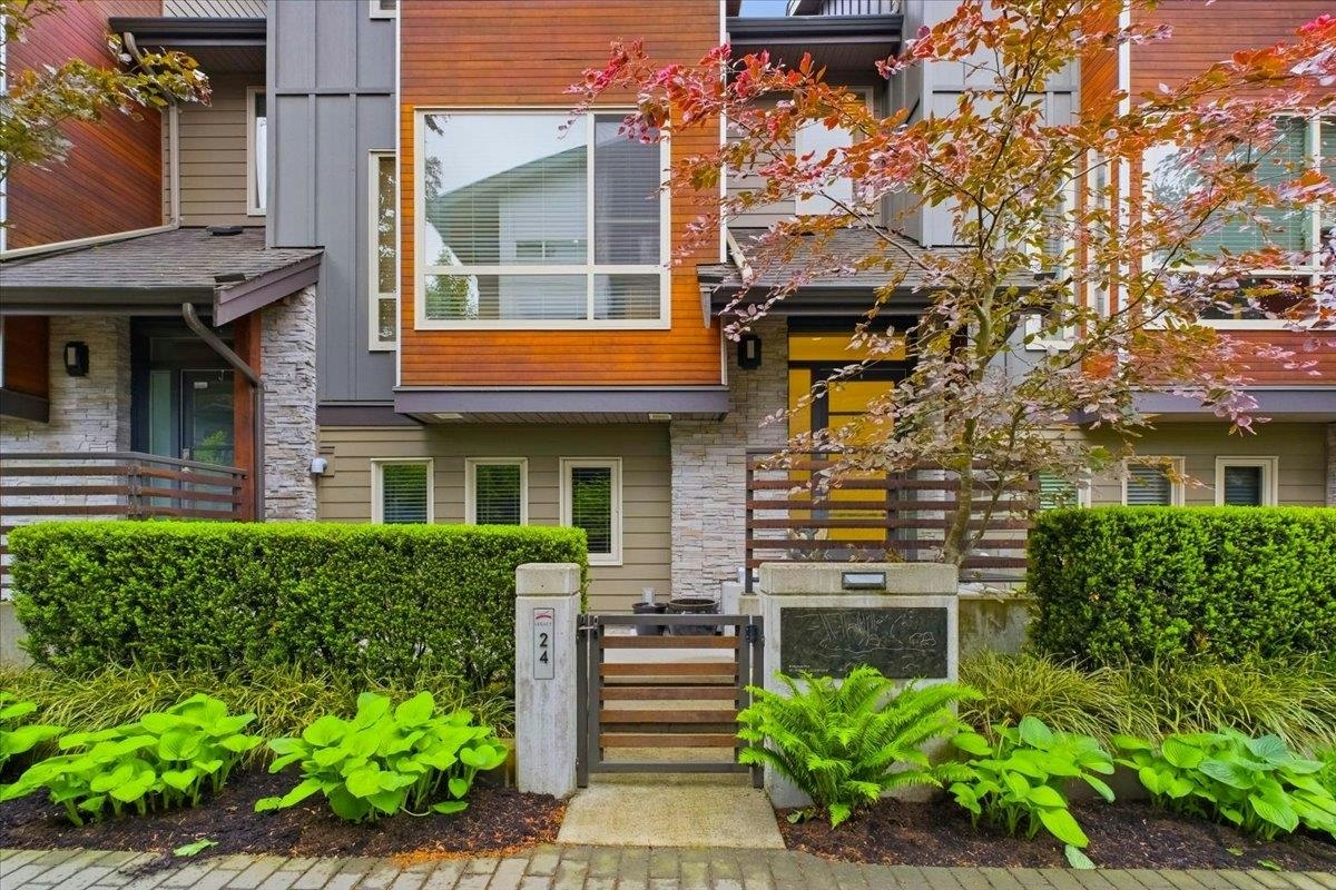 24-897 Premier Street, North Vancouver, BC, V7J 2G7 - 22