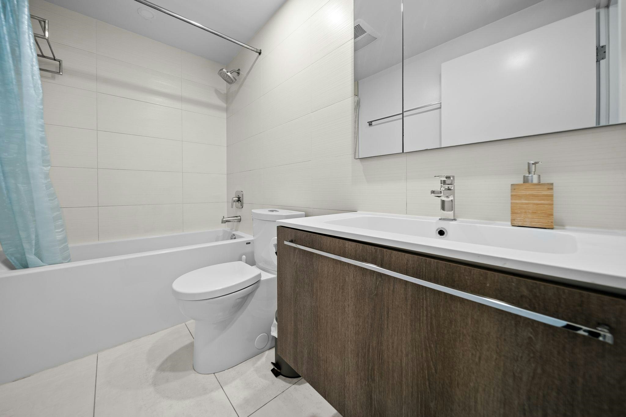 1911-285 E 10th Avenue, Vancouver, BC, V5T 0H6 - 16