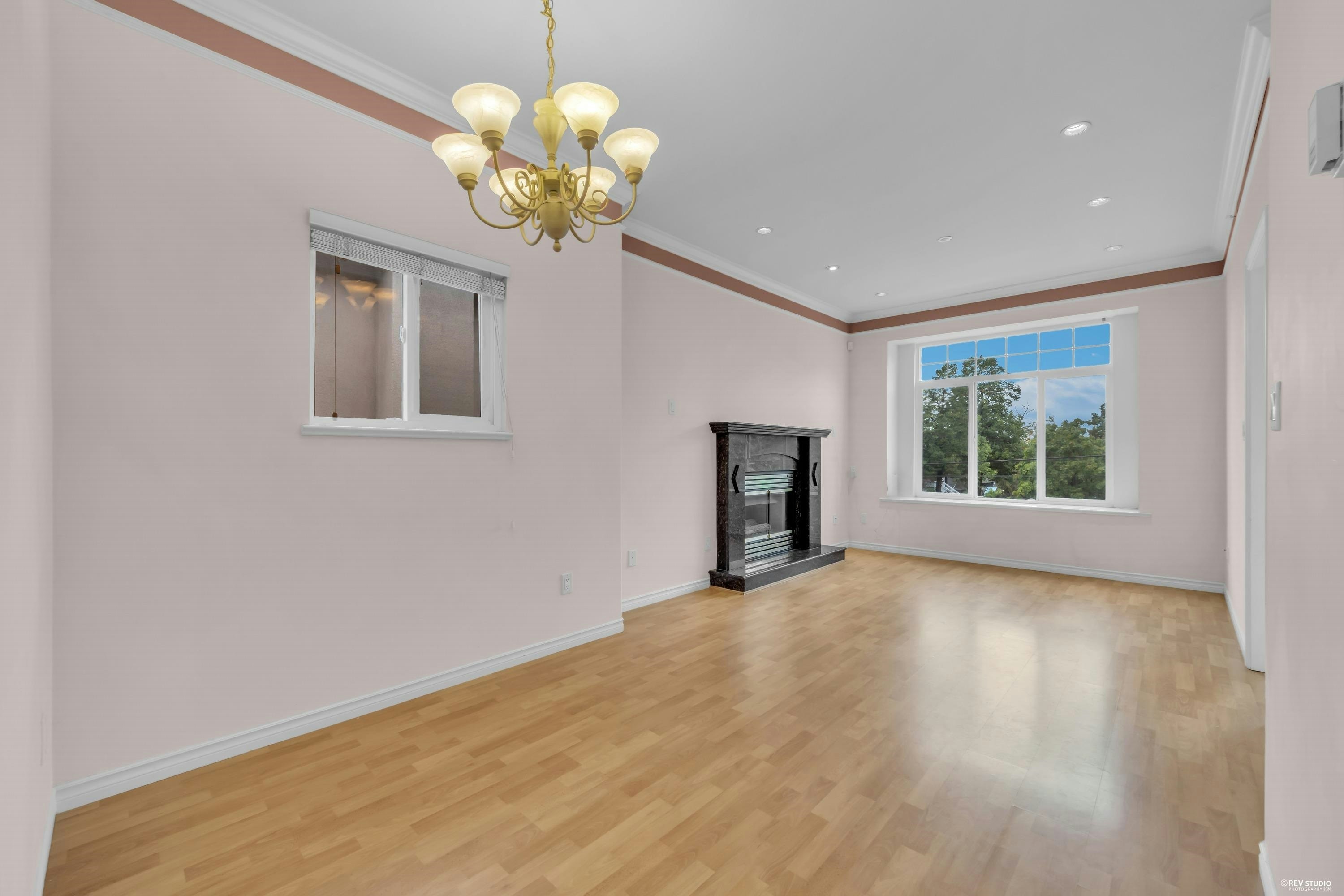 1988 Nanaimo Street - 2