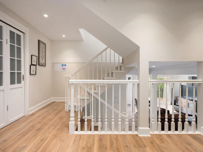 4333 Locarno Crescent - 4