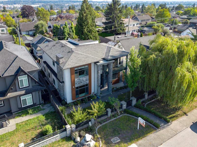 1806 Tenth Avenue - 2