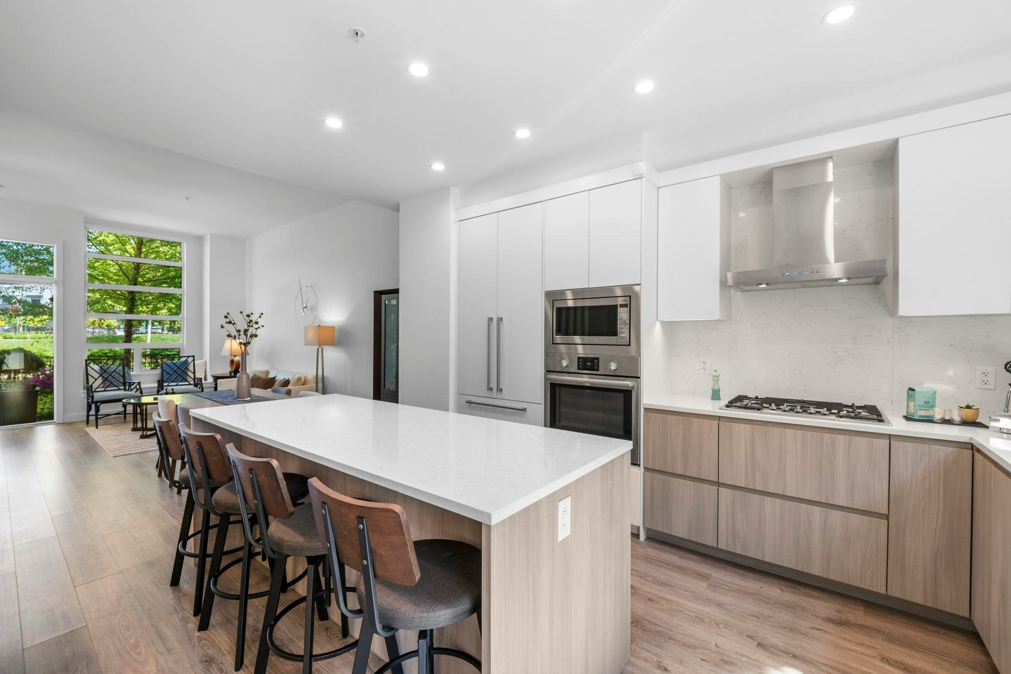 153-2060 Curling Road, North Vancouver, BC, V7P 0E1
