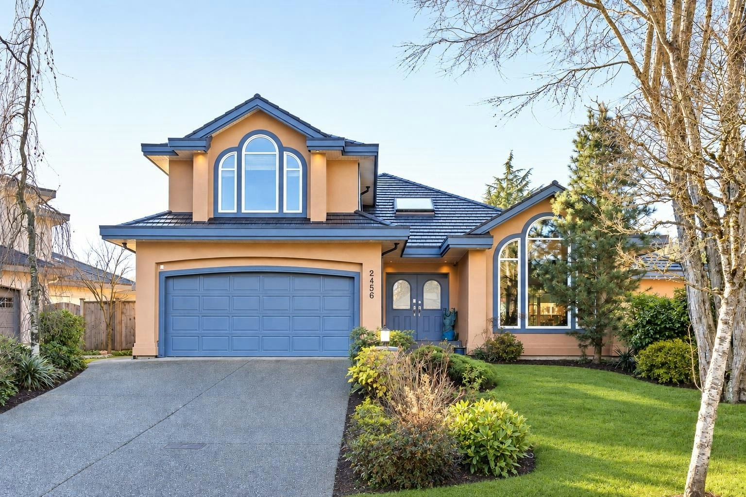 2456 149a Street, Surrey, BC, V4P 1N7