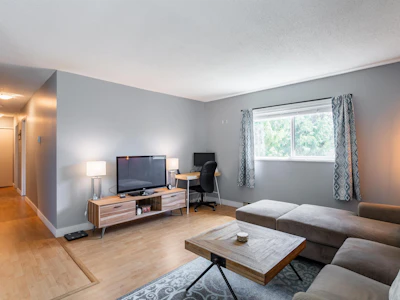 210-5191 203 Street - 3
