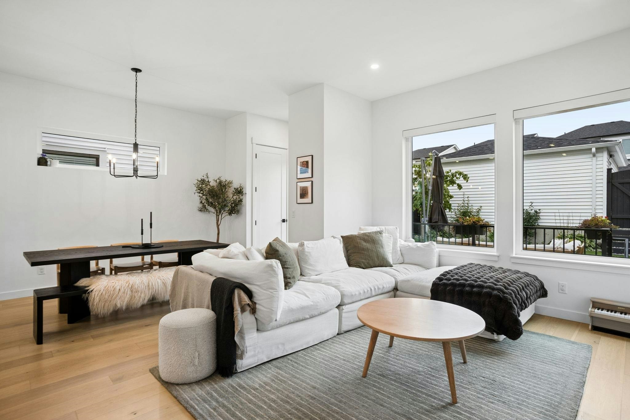 19624 75a Avenue - 3