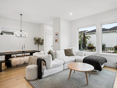 19624 75a Avenue - 3