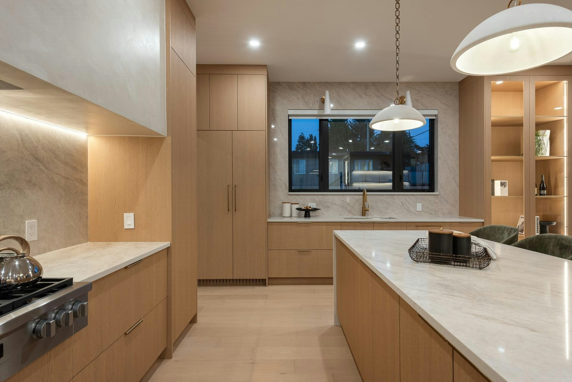 805 Prospect Street, Coquitlam, BC, V3J 6E8 - 11
