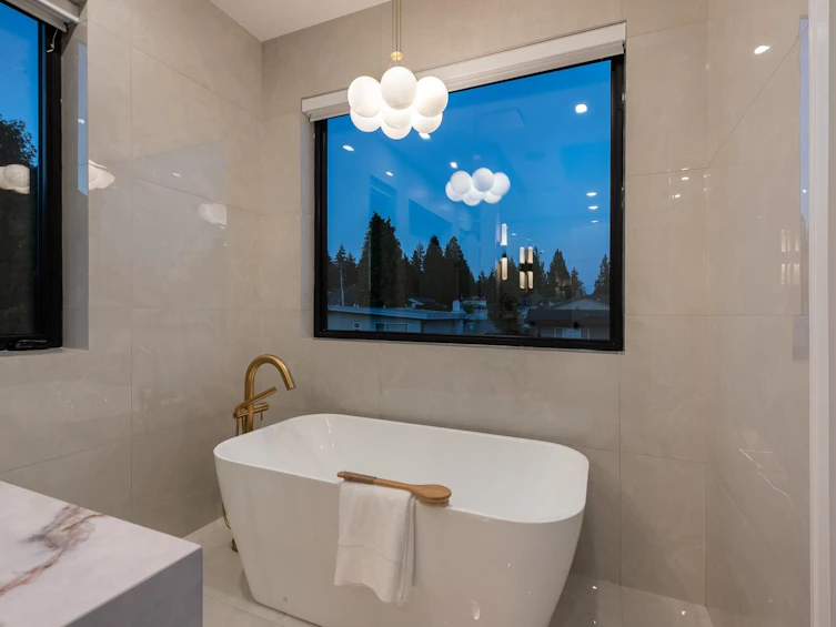 805 Prospect Street, Coquitlam, BC, V3J 6E8 - 29
