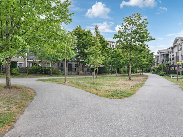 312-5775 Irmin Street, Burnaby, BC, V5J 0C3 - 36