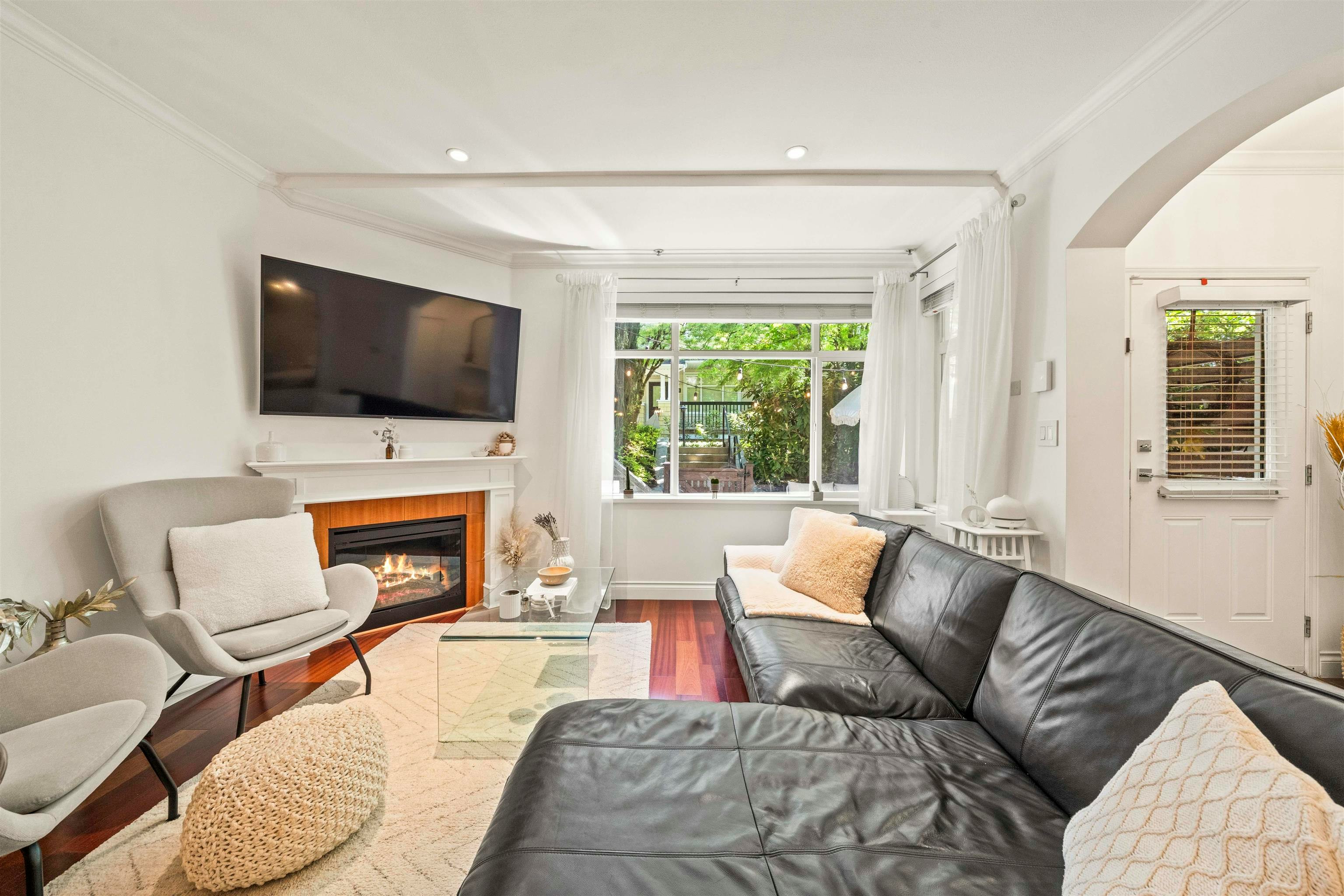 29-6878 Southpoint Drive - 2
