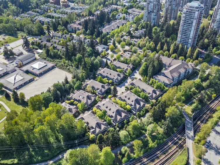 29-6878 Southpoint Drive, Burnaby, BC, V3N 5E4 - 28