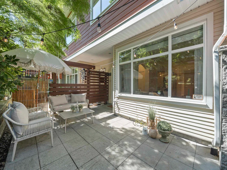 29-6878 Southpoint Drive, Burnaby, BC, V3N 5E4 - 6