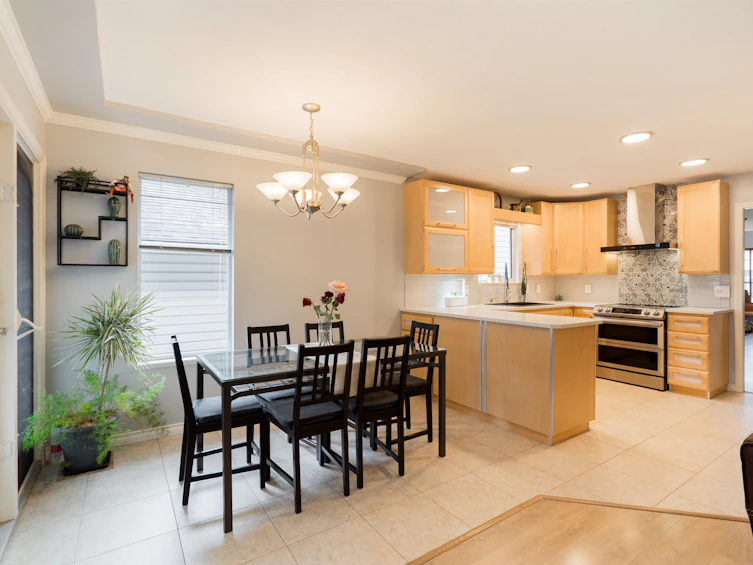 1261 Windsor Avenue, Port Coquitlam, BC, V3B 7J8 - 13