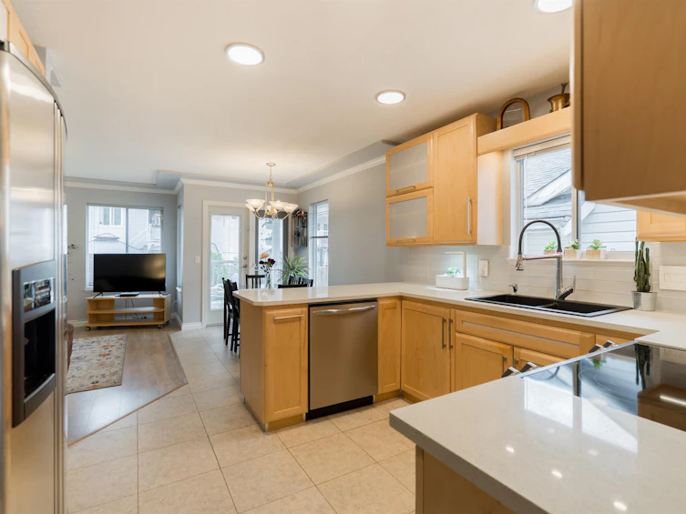 1261 Windsor Avenue, Port Coquitlam, BC, V3B 7J8 - 9