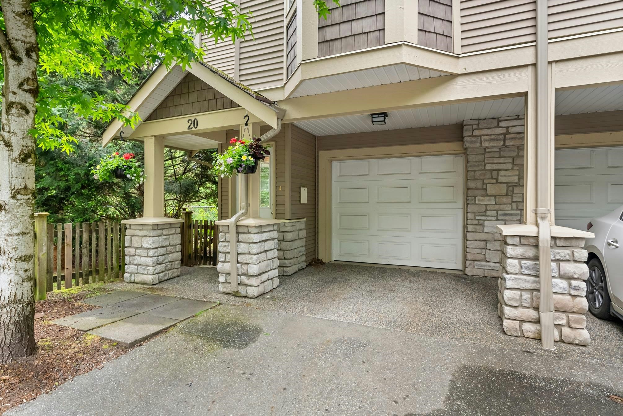 20-33321 George Ferguson Way, Abbotsford, BC, V2S 2L6