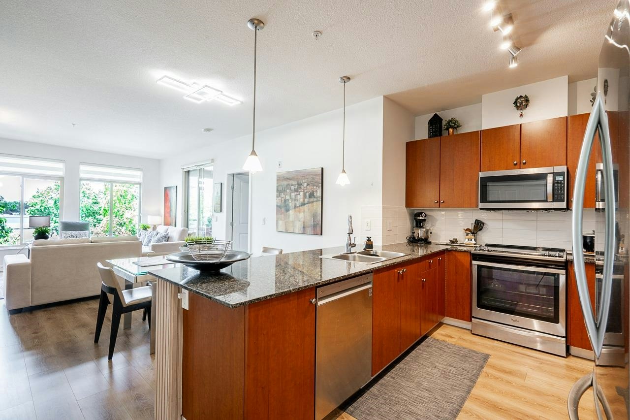 315-10180 153 Street, Surrey, BC, V3R 0B5 - 9