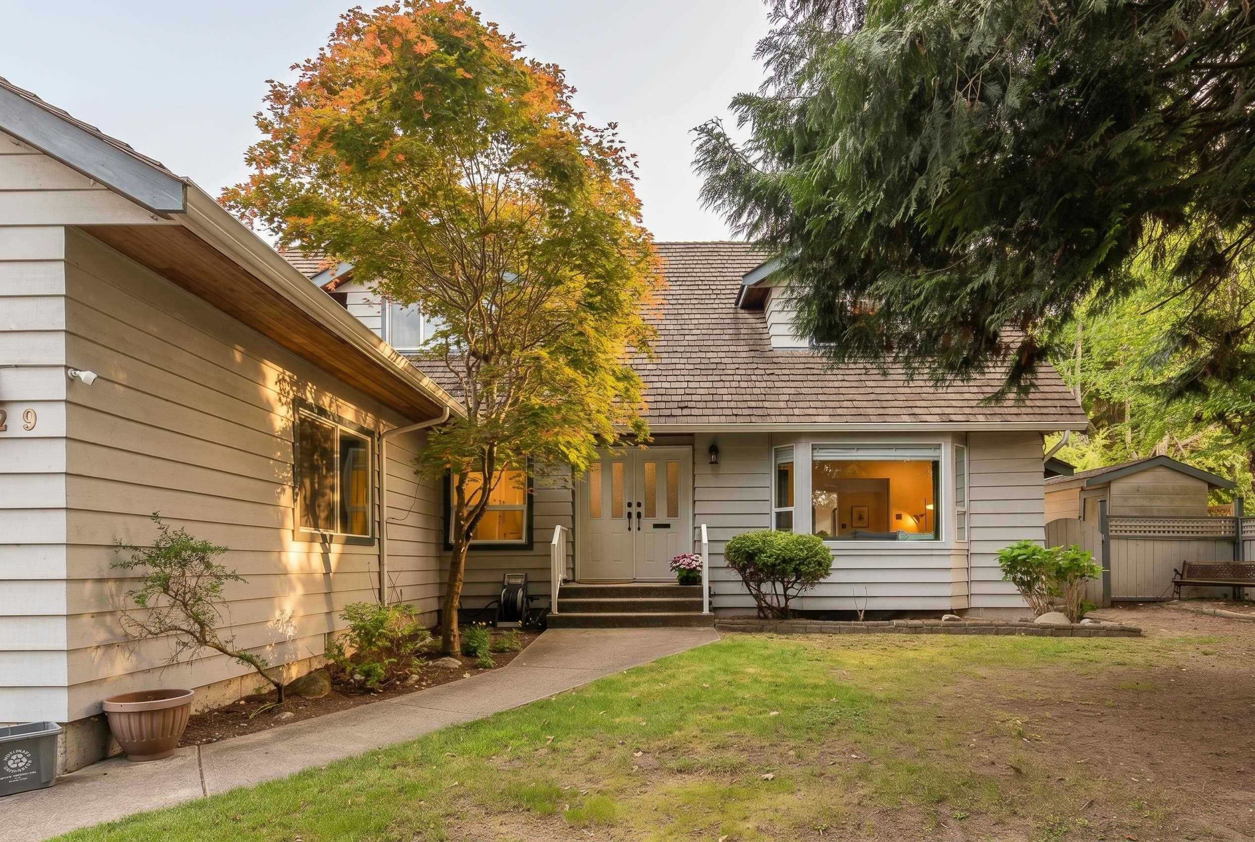 8029 Westlake Street, Burnaby, BC, V5A 2A9 - 15