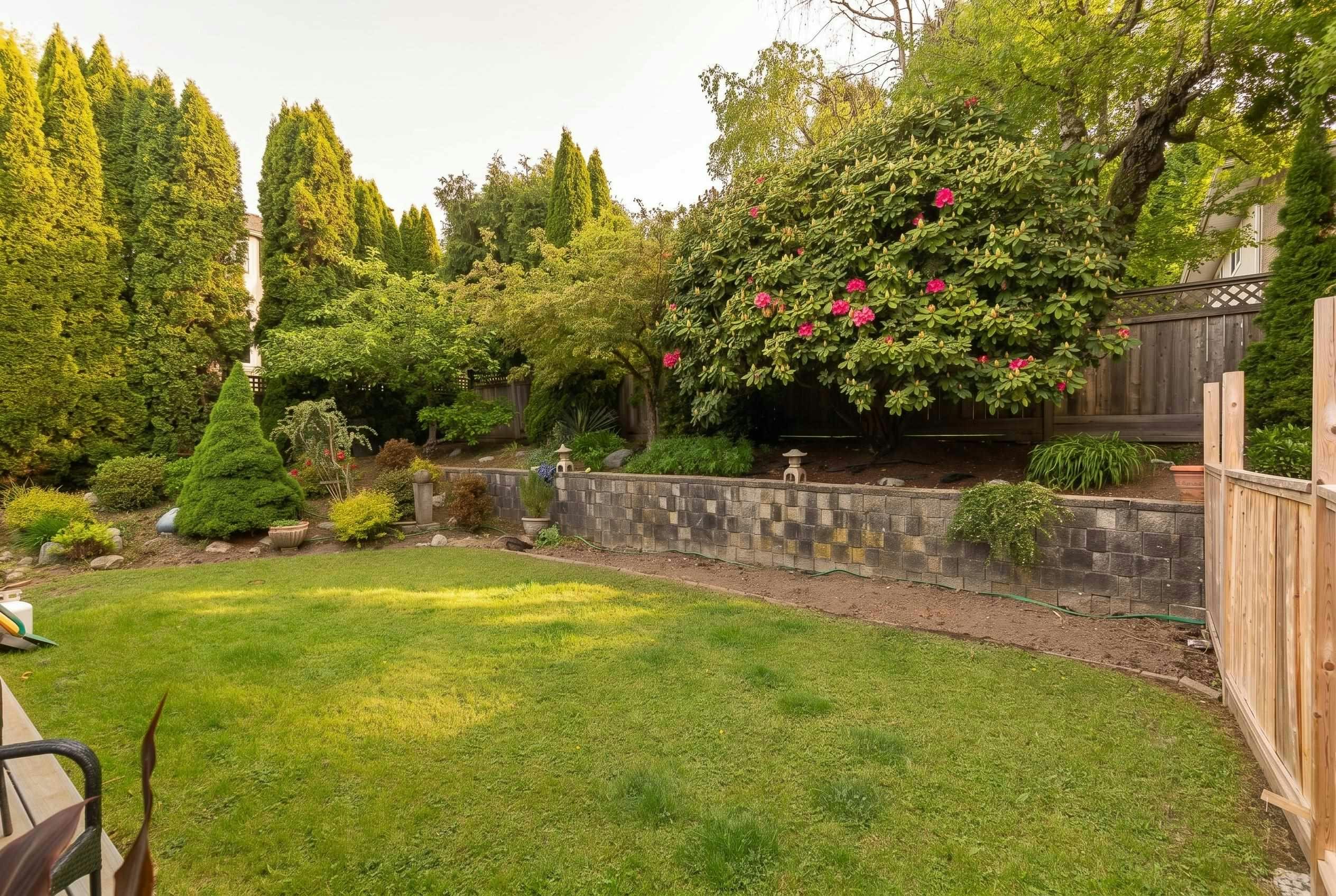 8029 Westlake Street, Burnaby, BC, V5A 2A9 - 25