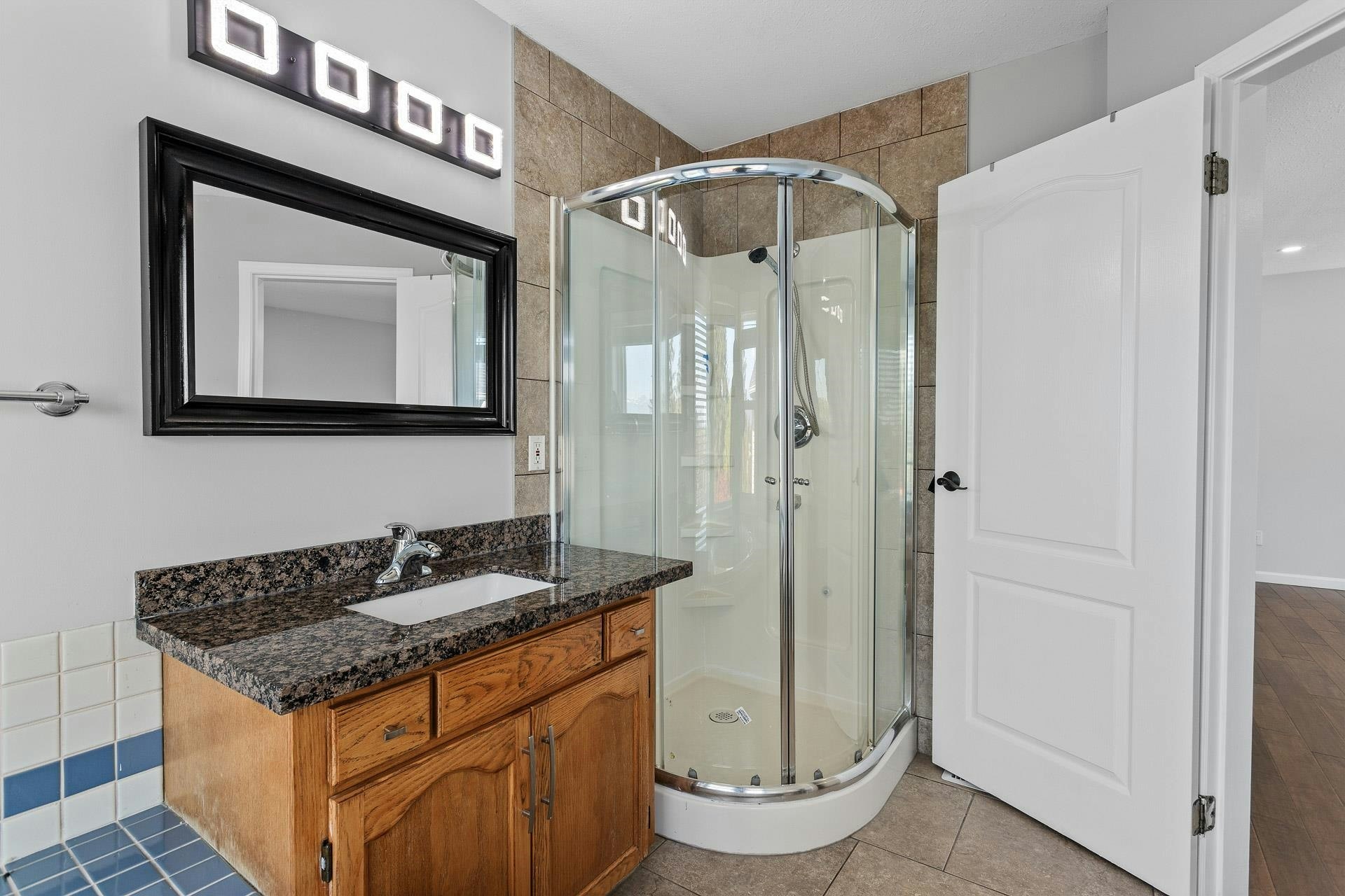 1252 Gateway Place, Port Coquitlam, BC, V3C 5X4 - 26