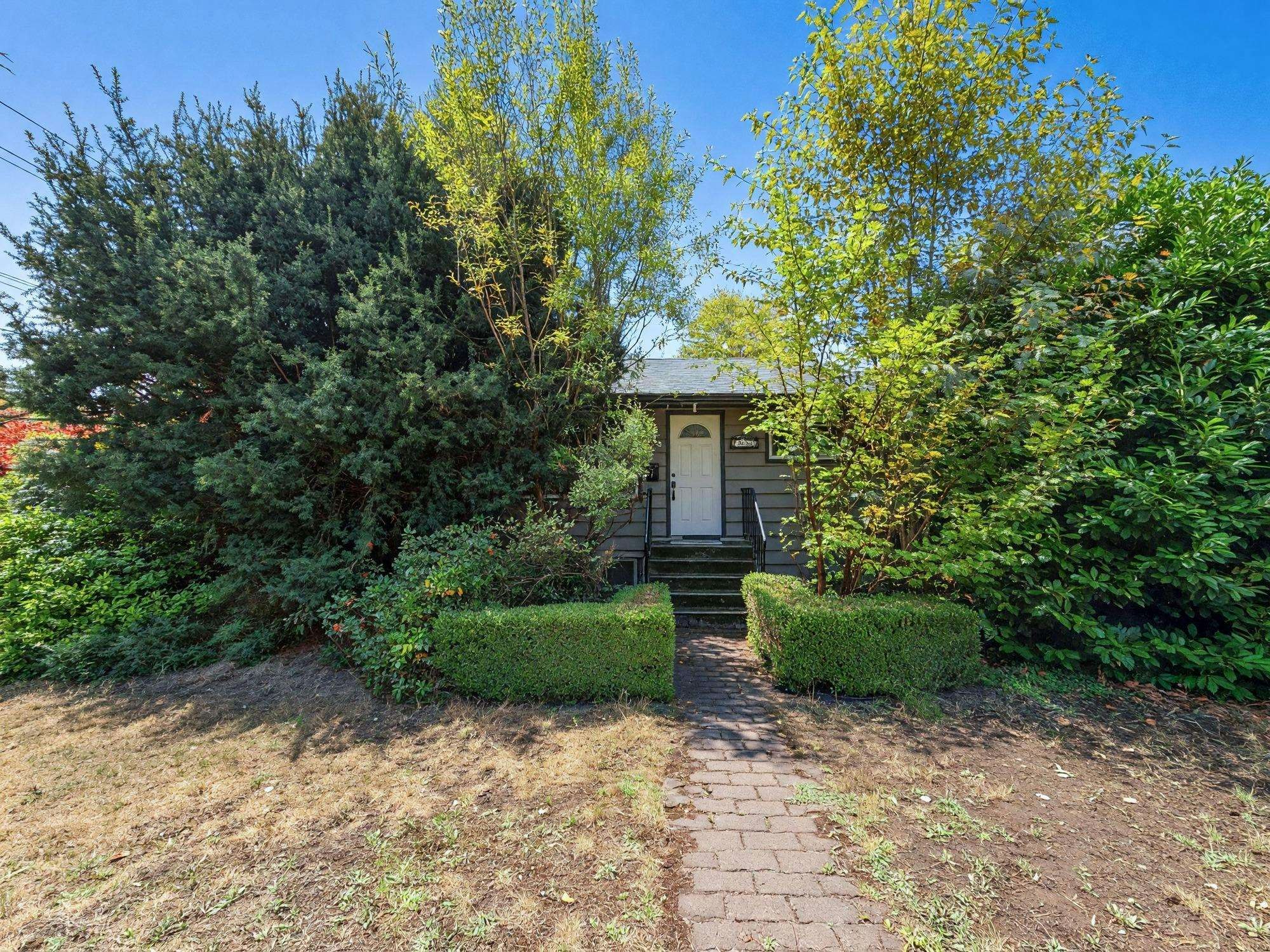 2155 Mohawk Avenue, Coquitlam, BC, V3J 6V3