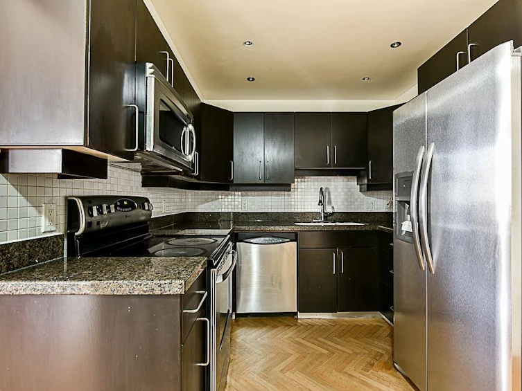 501-738 Broughton Street, Vancouver, BC, V6G 3A7 - 16