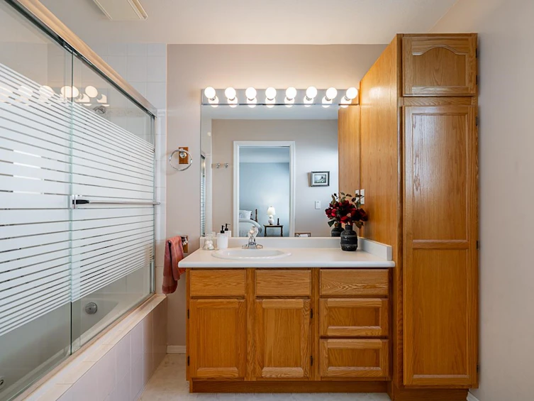 11443 Royal Crescent, Surrey, BC, V3V 6V5 - 17