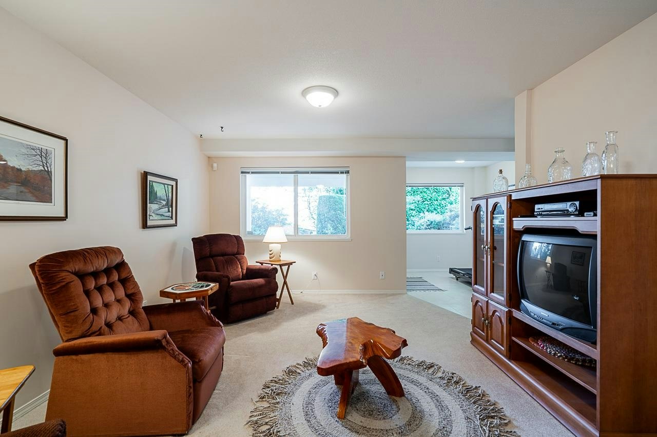 11443 Royal Crescent, Surrey, BC, V3V 6V5 - 26