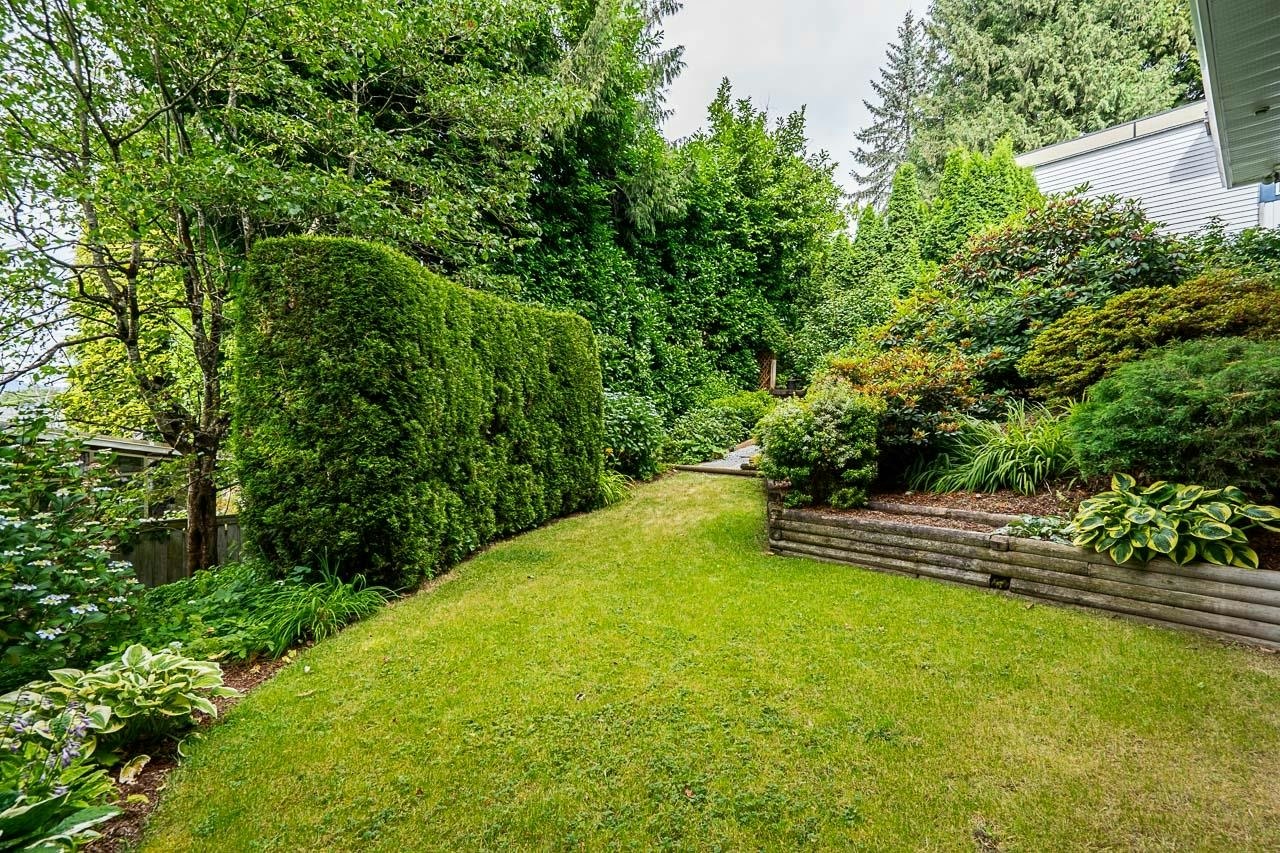 11443 Royal Crescent, Surrey, BC, V3V 6V5 - 35