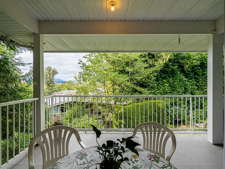 11443 Royal Crescent, Surrey, BC, V3V 6V5 - 32