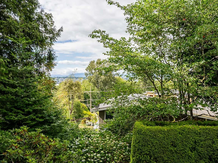 11443 Royal Crescent, Surrey, BC, V3V 6V5 - 33