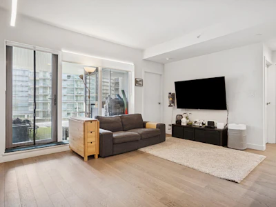413-6811 Pearson Way - 4