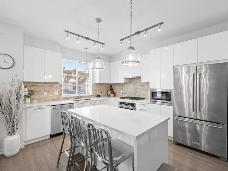 149-3500 Burke Village Promenade, Coquitlam, BC, V3E 0N2 - 5