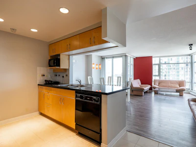 2303-1199 Marinaside Crescent - 3