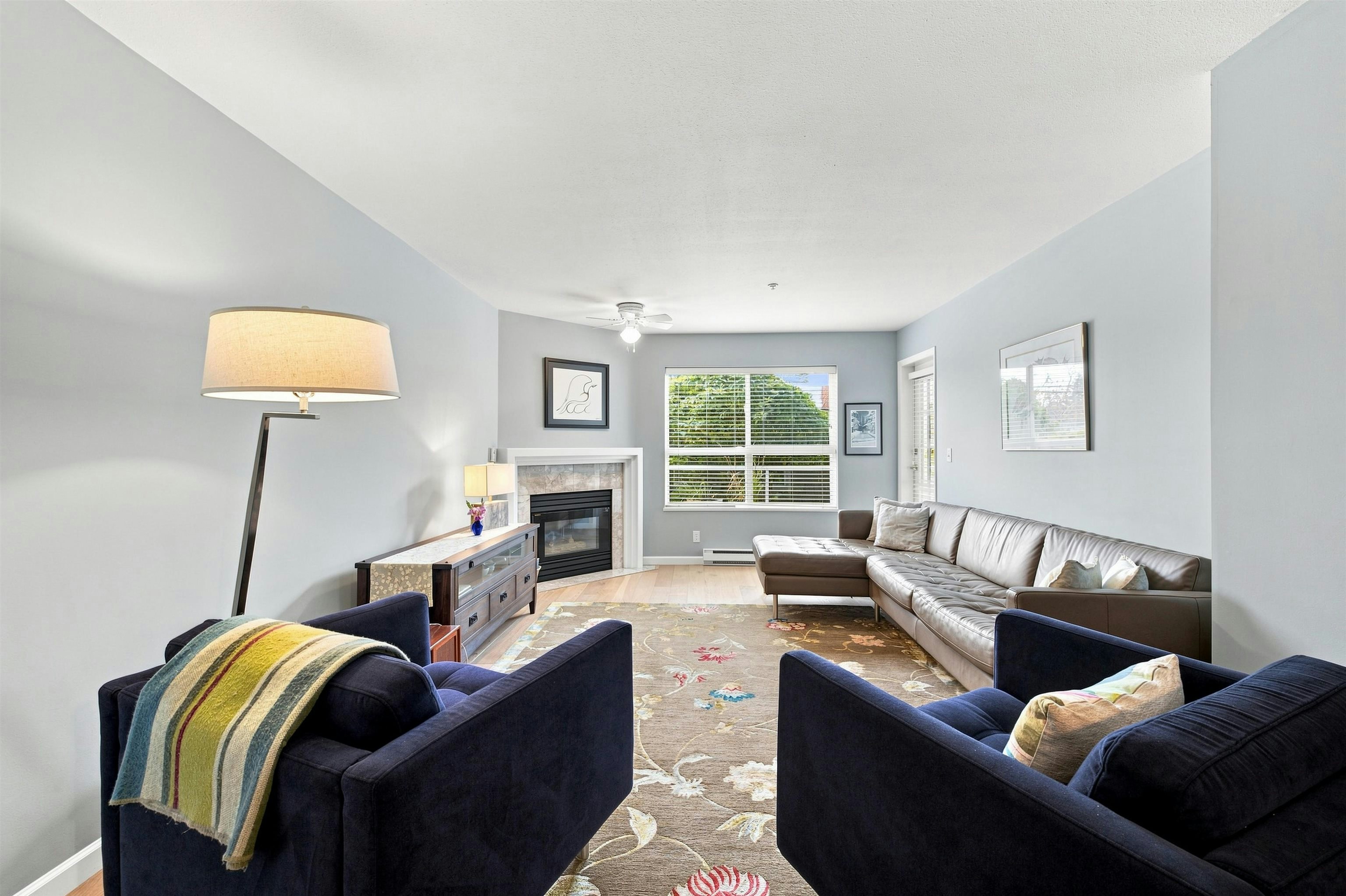 111-4768 53 Street - 3