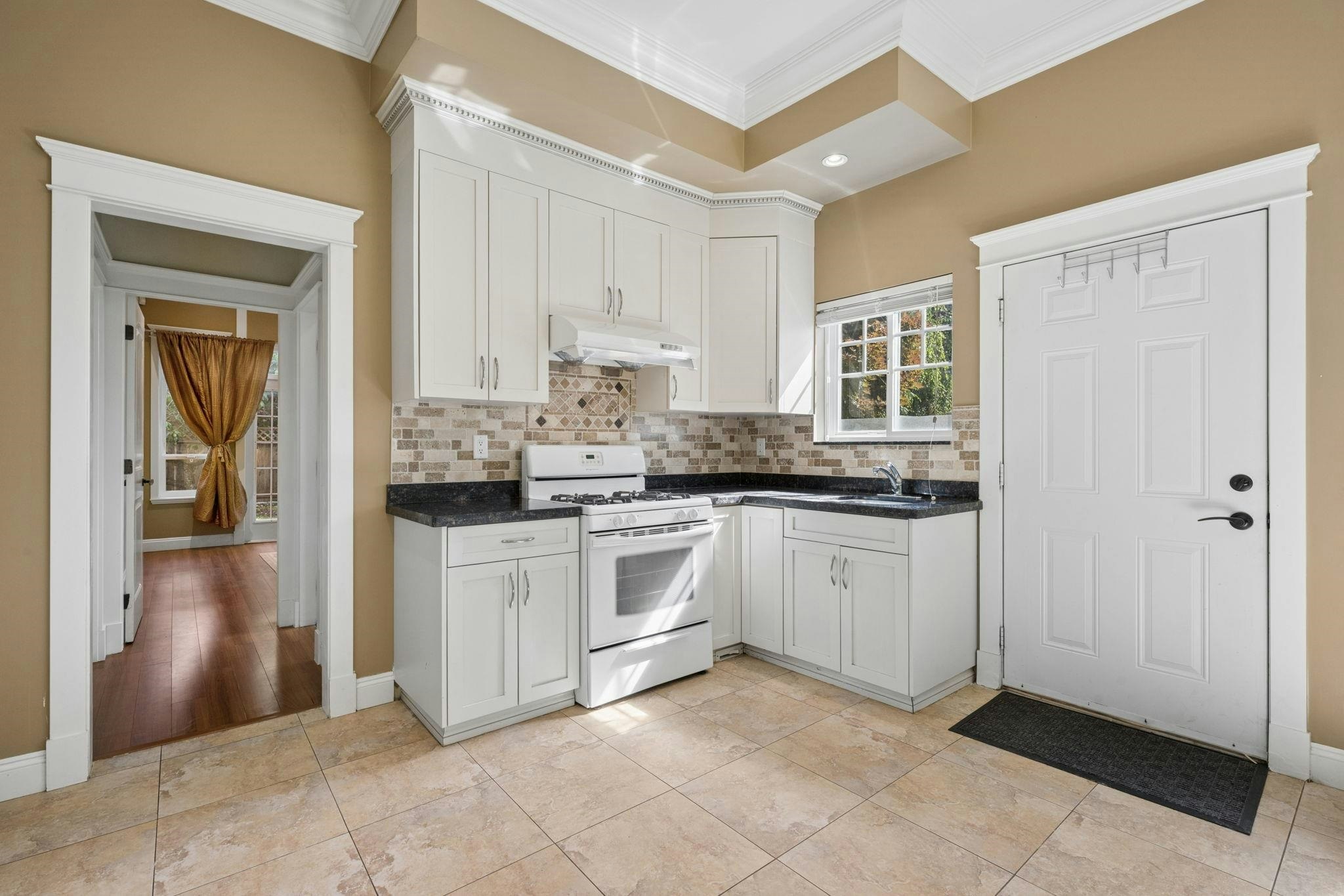 3711 Ullsmore Avenue, Richmond, BC, V7C 1S3 - 34