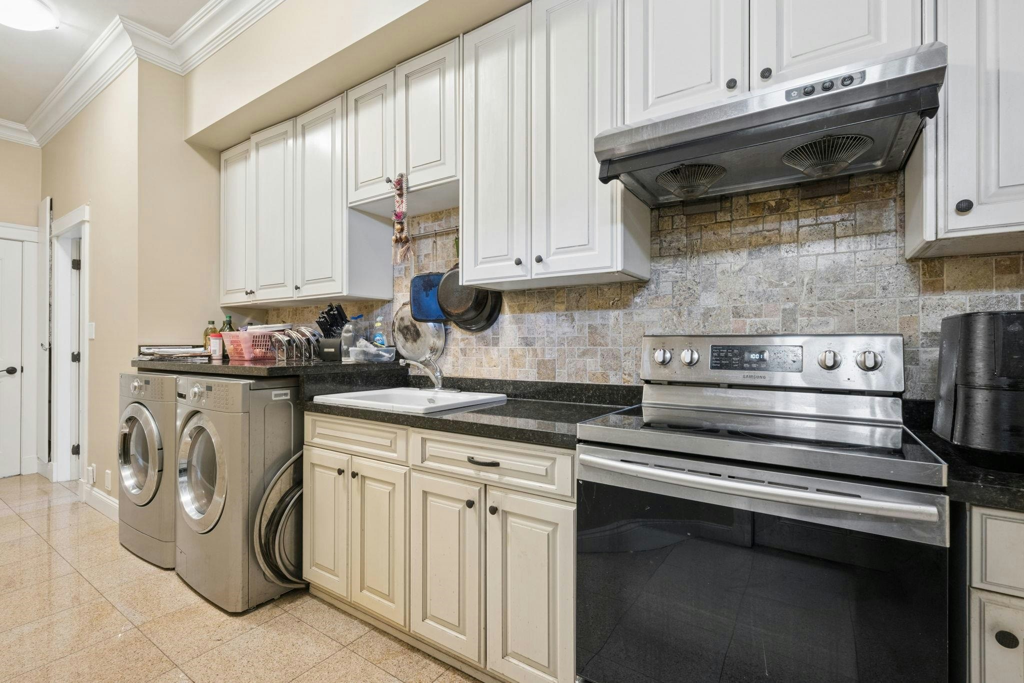 3711 Ullsmore Avenue, Richmond, BC, V7C 1S3 - 36
