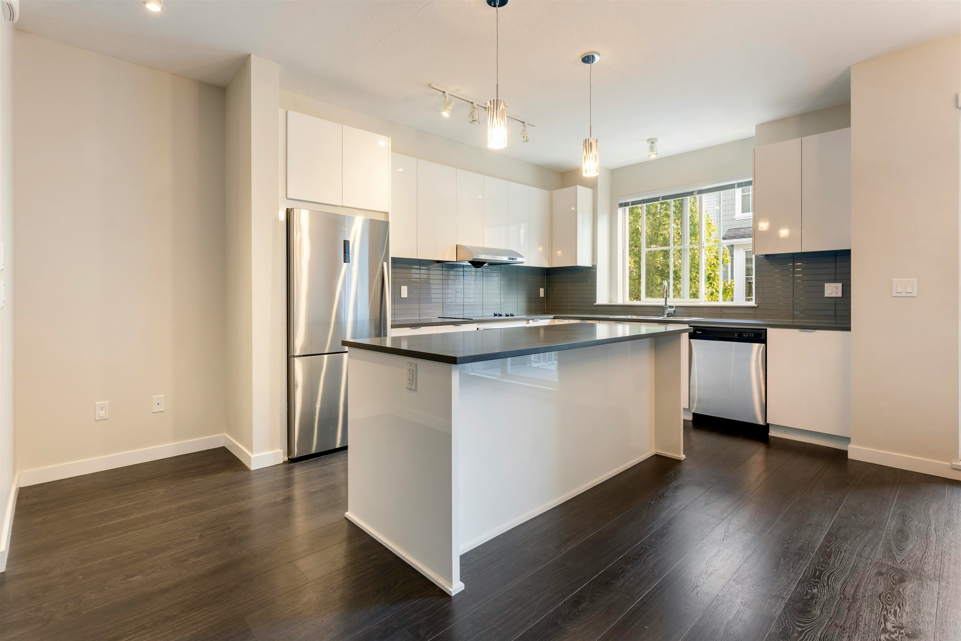 85-5550 Admiral Way - 5